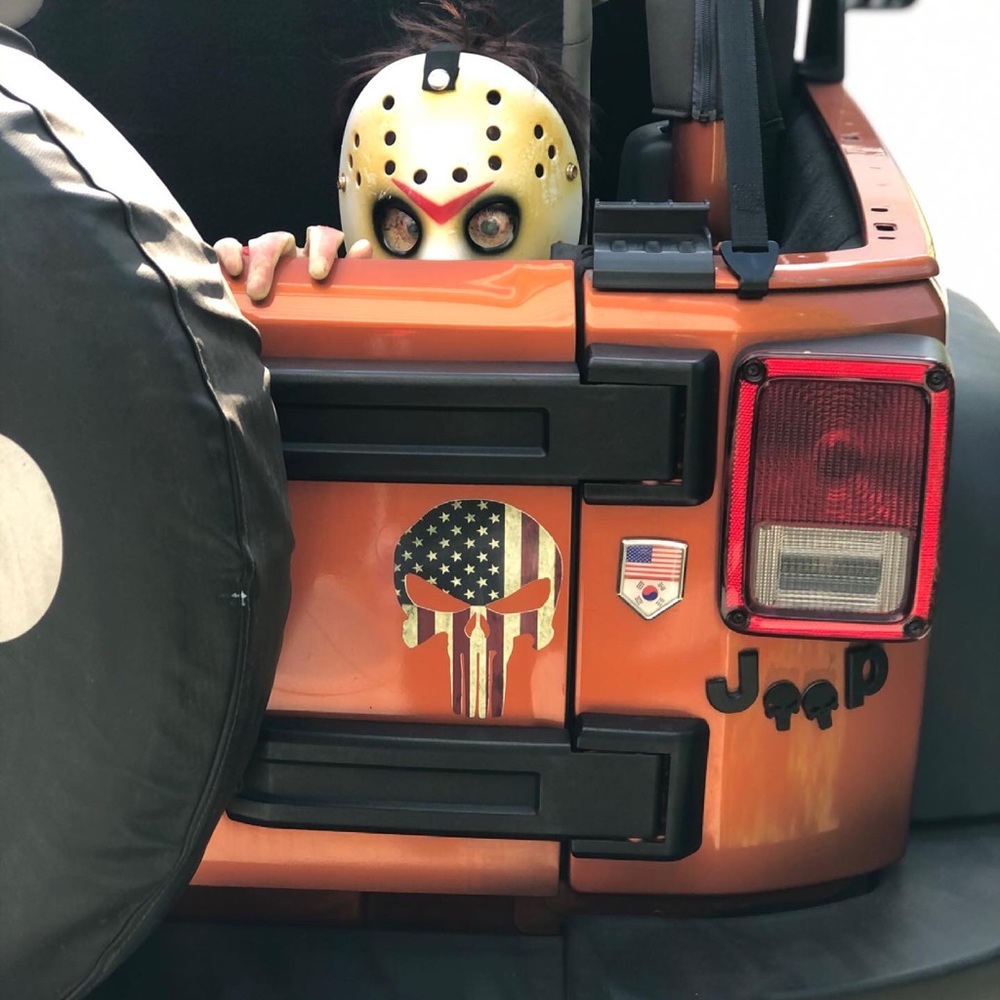 Meet your Posher, Thomas